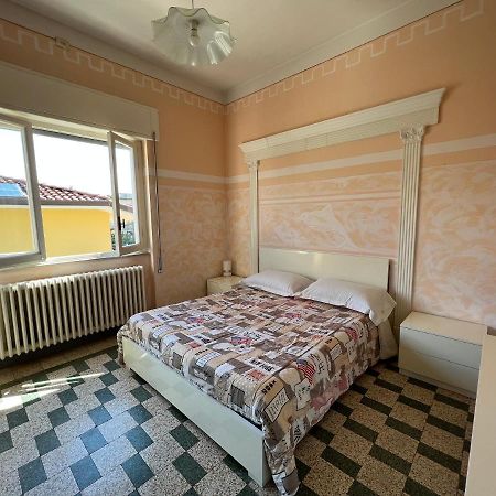 Villa Sophia Mare 1 Lido di Camaiore Zewnętrze zdjęcie